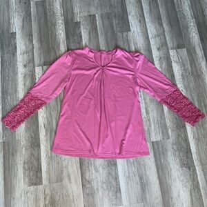 💜 Chic Pink Lace Sleeve Blouse